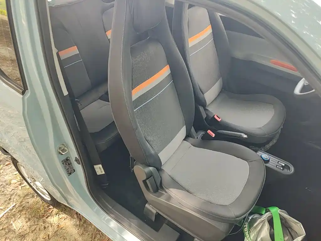 Wuling MINIEV — миниатюра 25