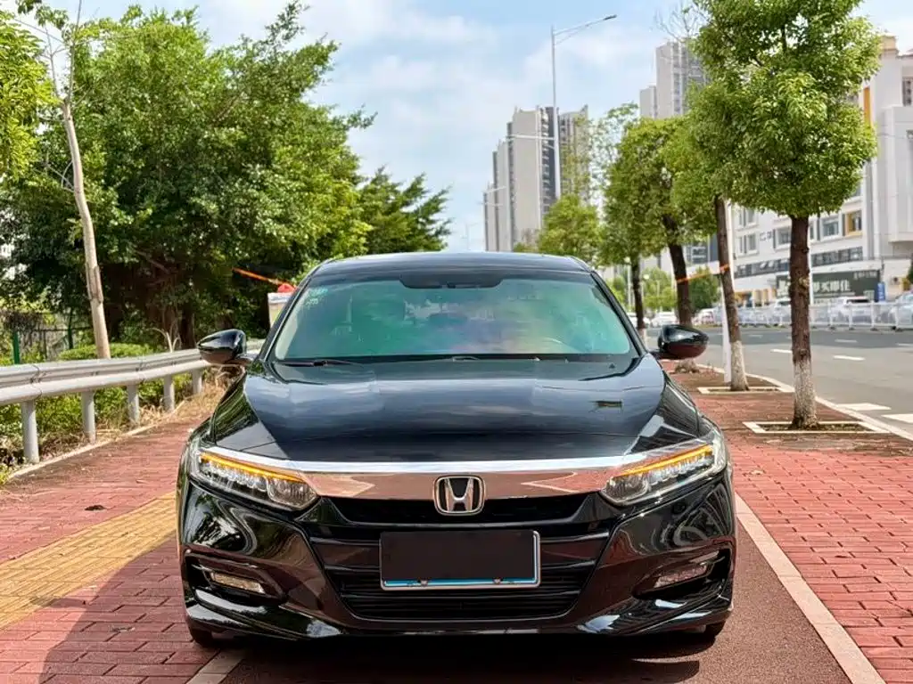 Honda Accord — миниатюра 2