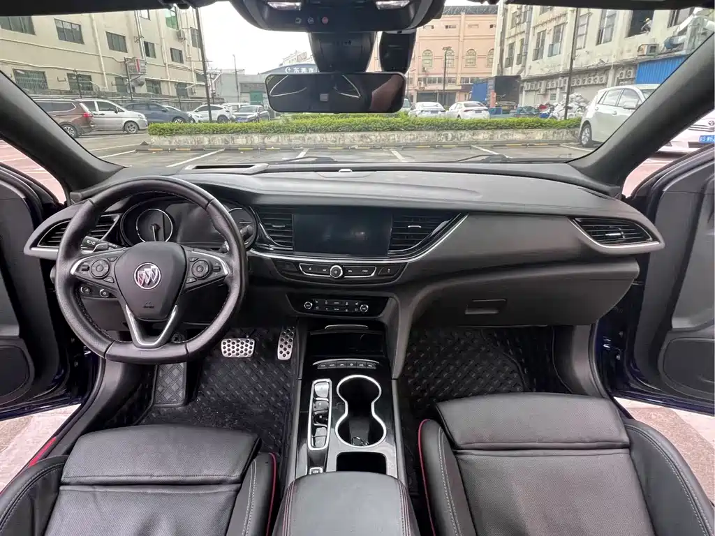 Buick Regal — миниатюра 7