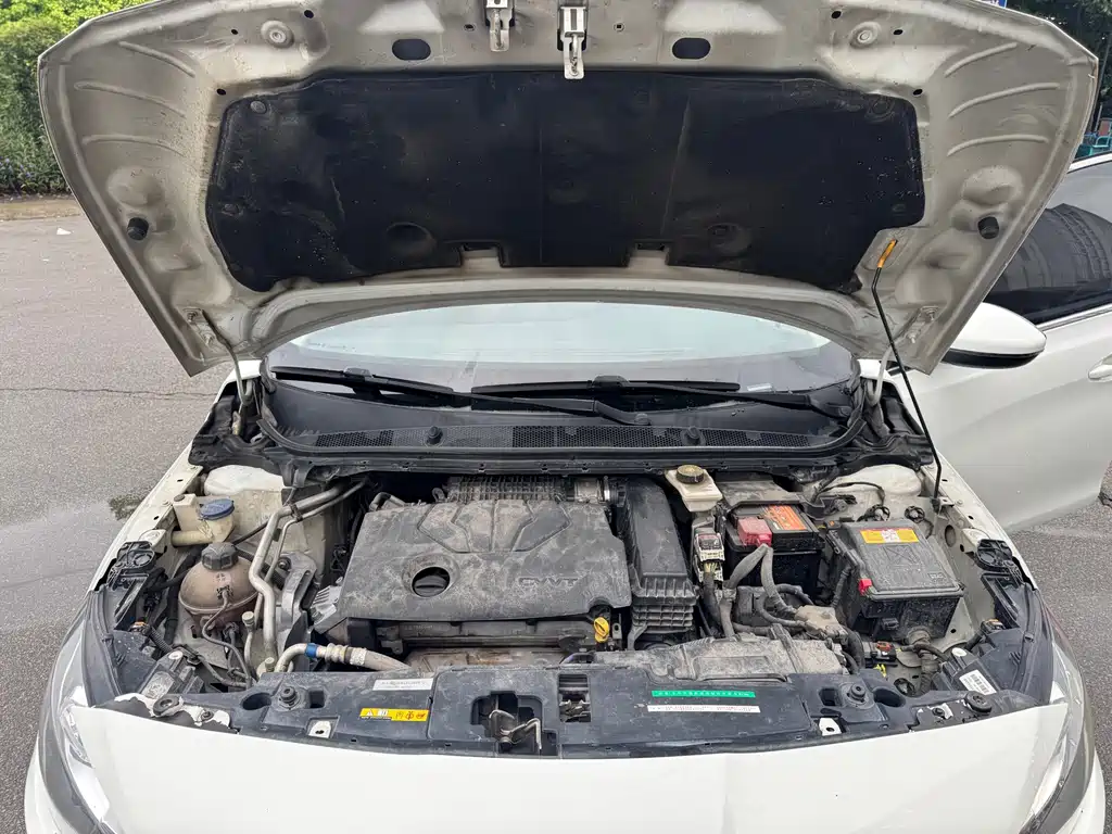 Peugeot 408 — миниатюра 8