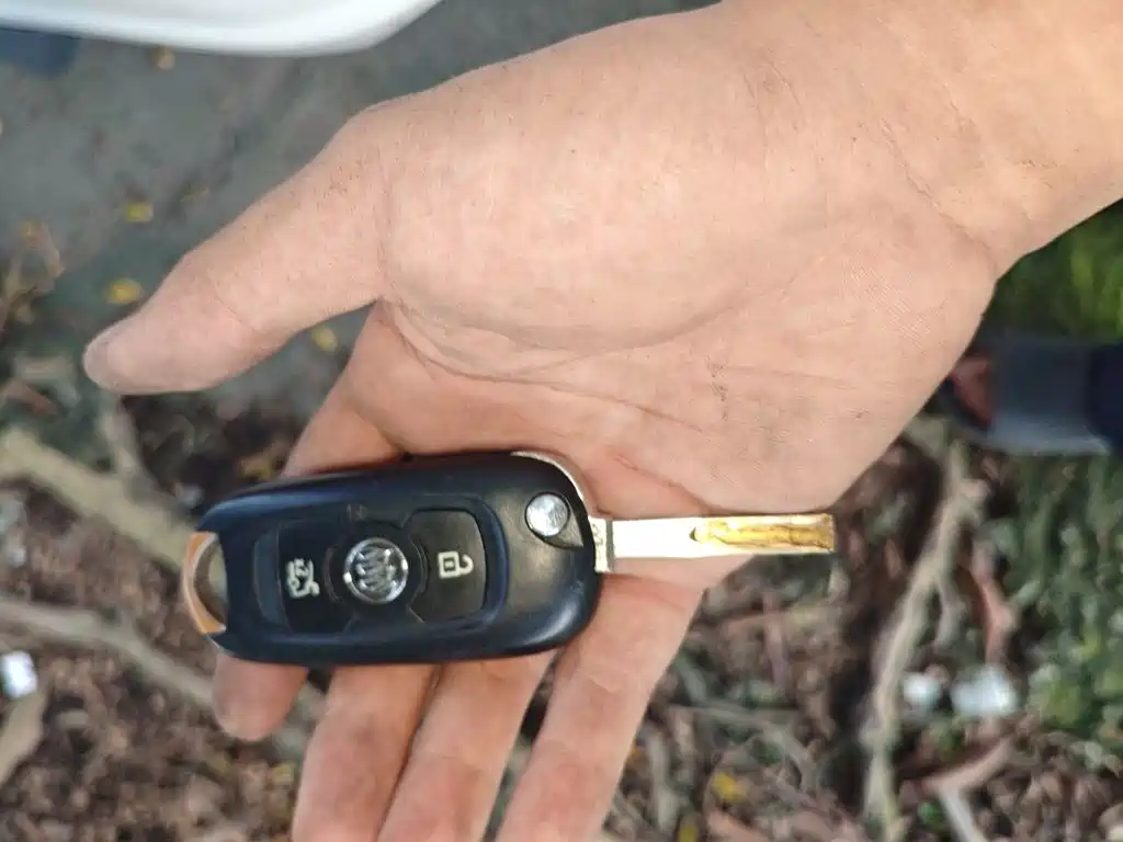 Buick Verano — миниатюра 12