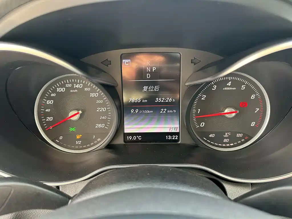 Mercedes-Benz C-Class — миниатюра 15