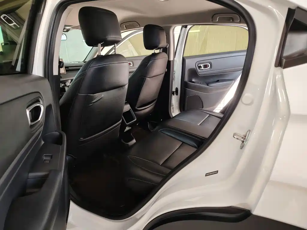 Honda Vezel — миниатюра 8