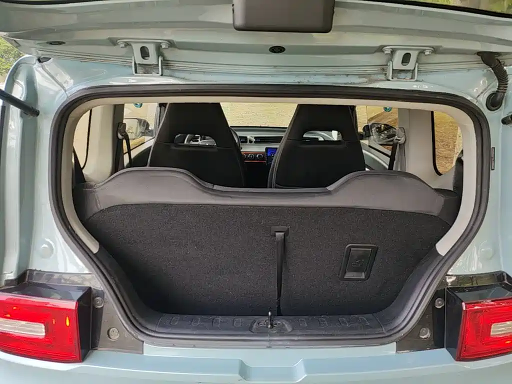 Wuling MINIEV — миниатюра 19