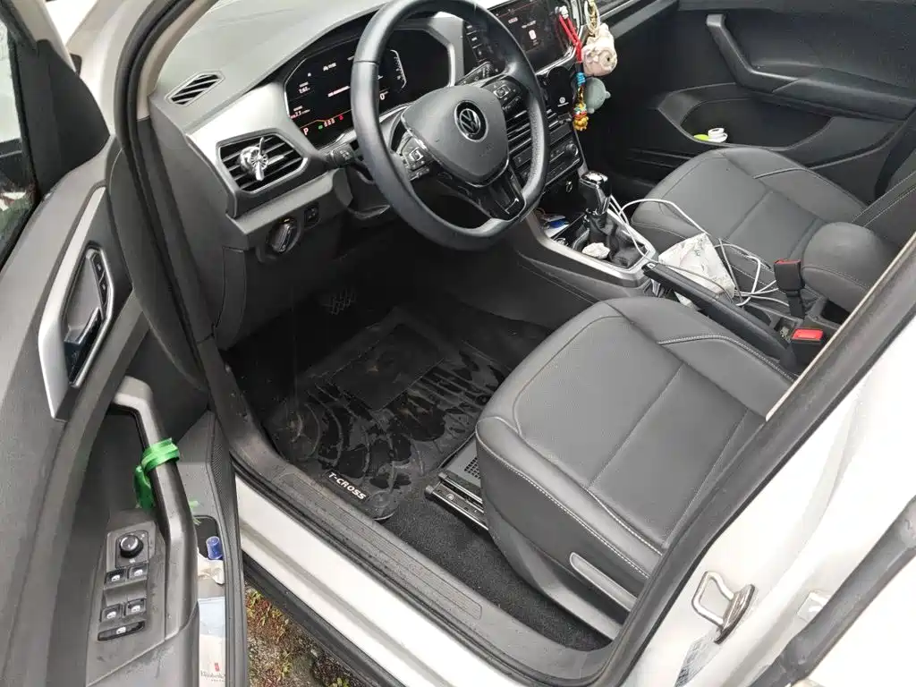 Volkswagen T-Cross — миниатюра 12