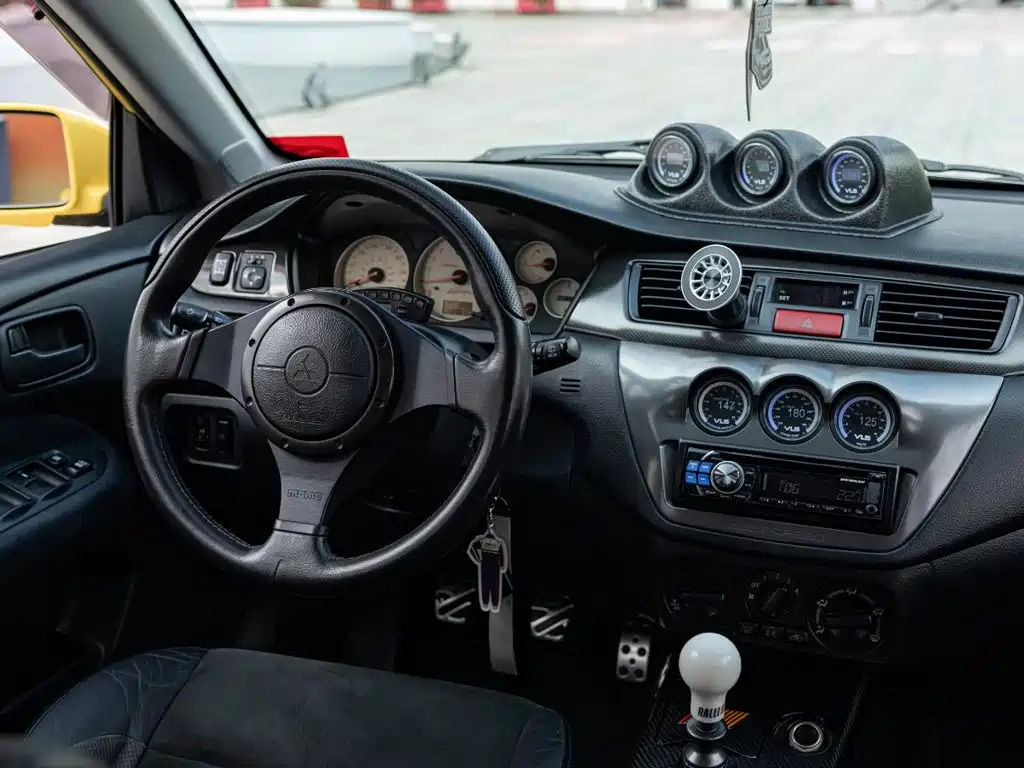 Mitsubishi Lancer — миниатюра 12