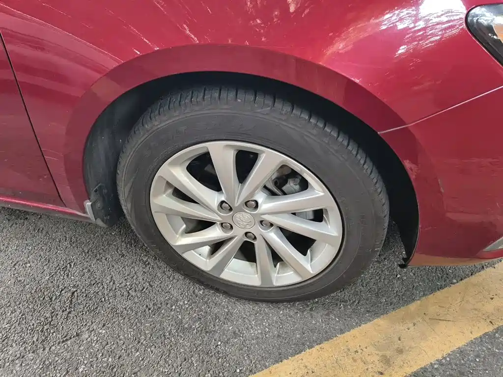 Buick Verano — миниатюра 8
