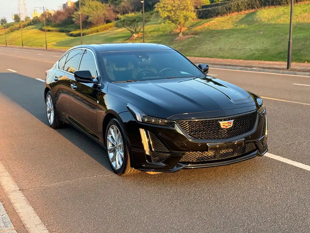 Cadillac CT5 — миниатюра 3