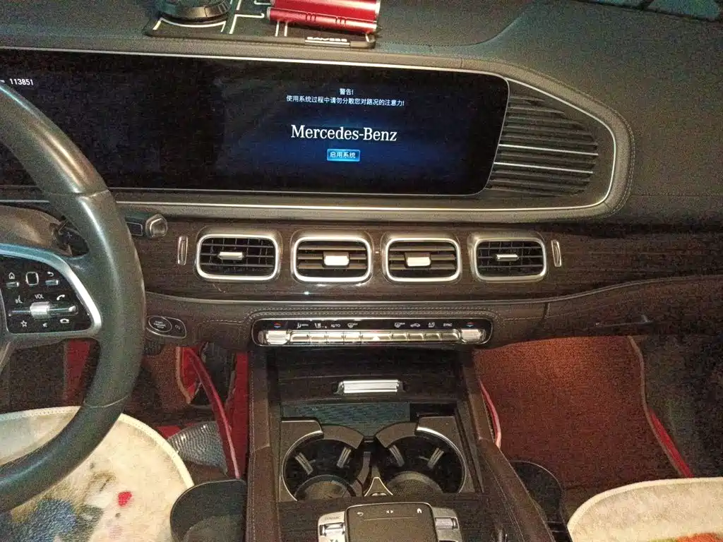 Mercedes-Benz GLS — миниатюра 9