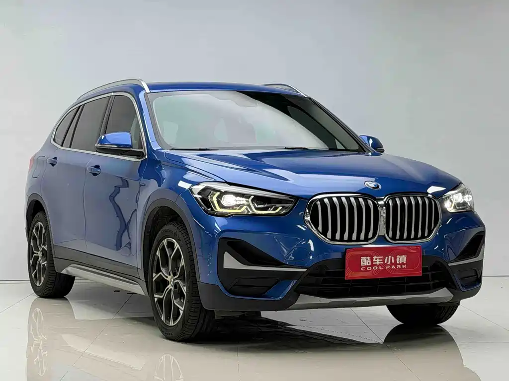 BMW X1 - фото 3