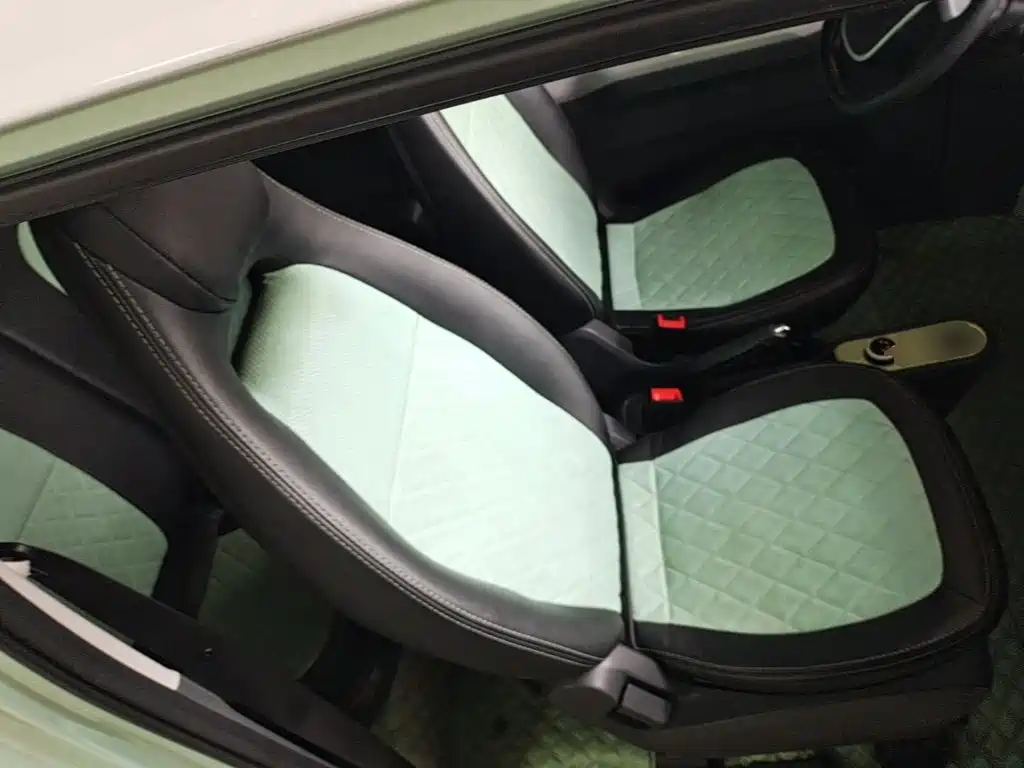 Wuling MINIEV — миниатюра 25