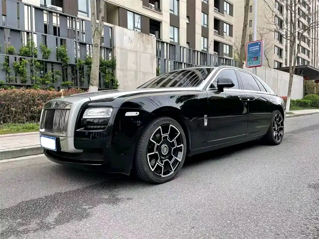 Rolls-Royce Ghost 2012