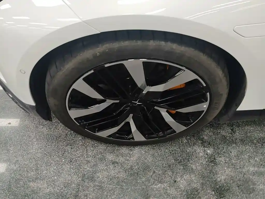 Polestar Polestar 4 — миниатюра 23