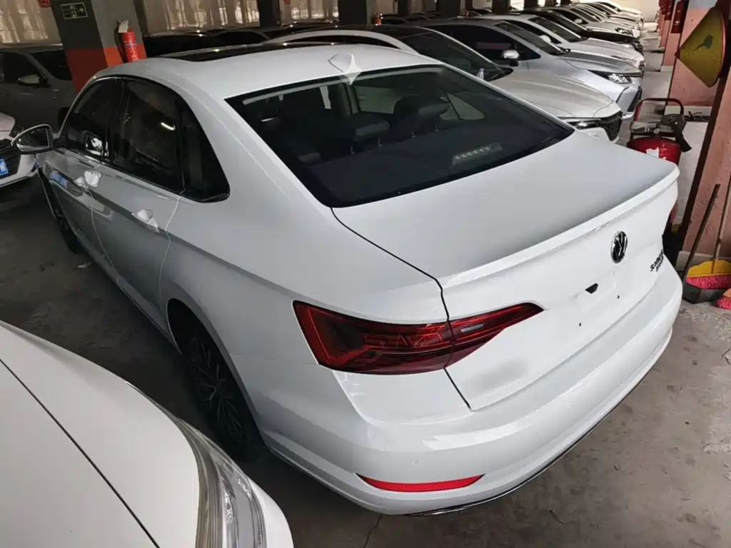 Volkswagen Sagitar — миниатюра 5