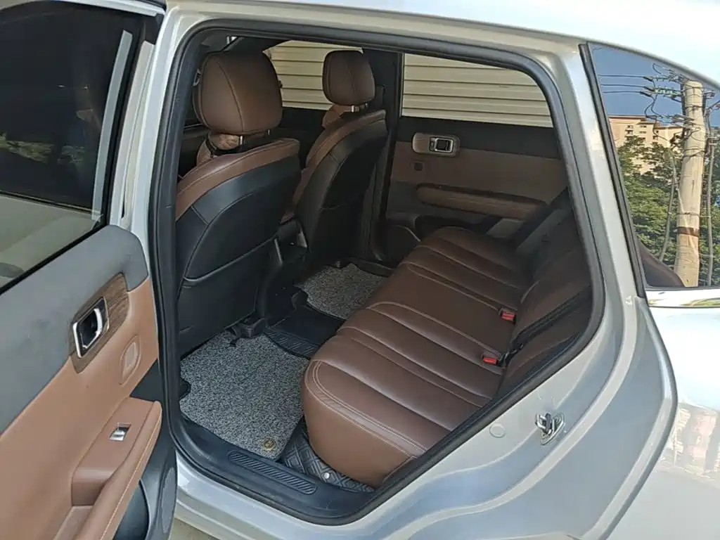 Wuling Xingguang S — миниатюра 17