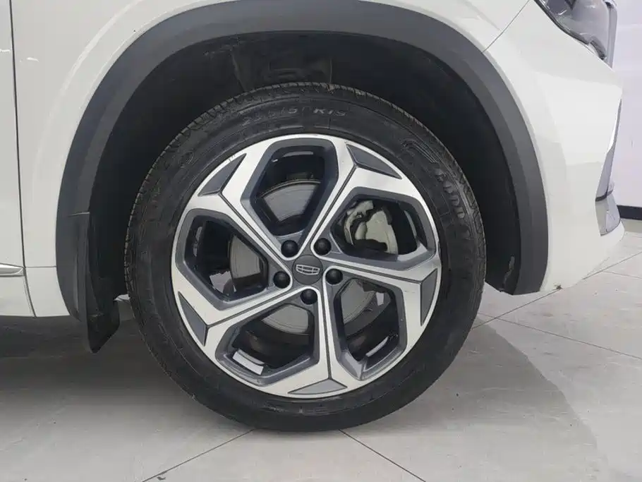 Geely Xingyue L — миниатюра 6