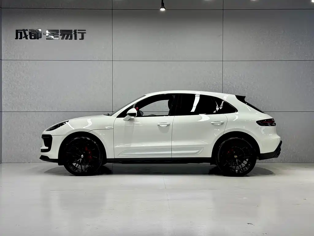 Porsche Macan — миниатюра 6