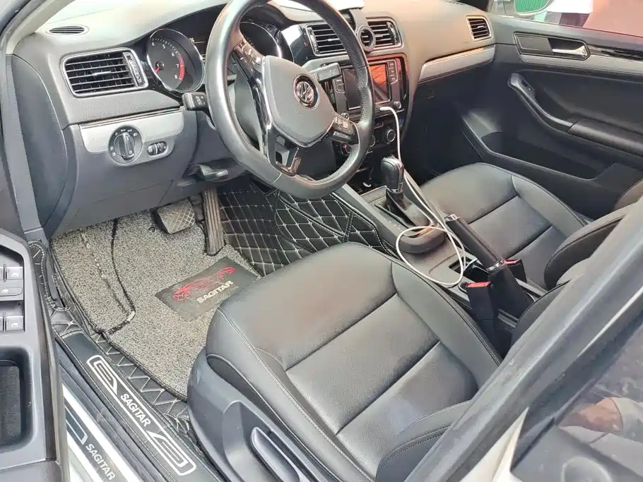 Volkswagen Sagitar — миниатюра 9