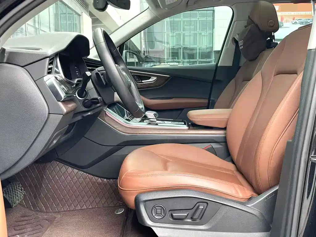 Audi Q7 2021 55 TFSI quattro S line Sport