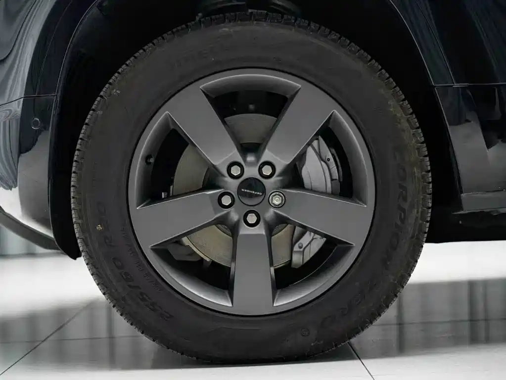 Land Rover Defender — миниатюра 17