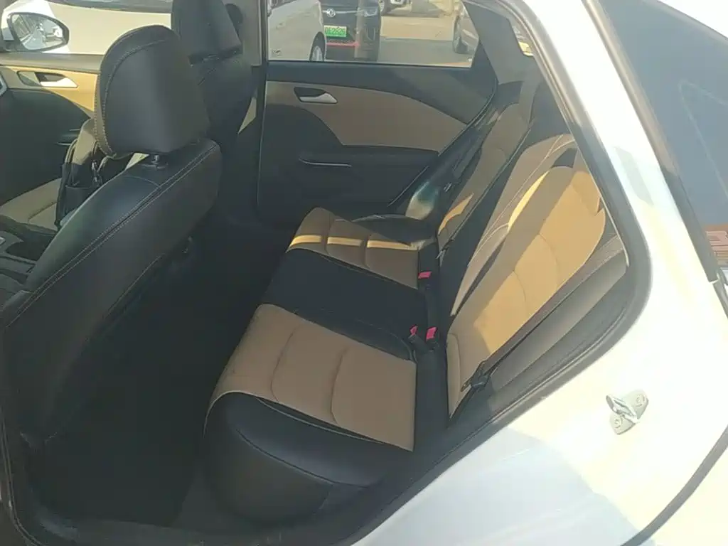 Chevrolet Monza — миниатюра 17