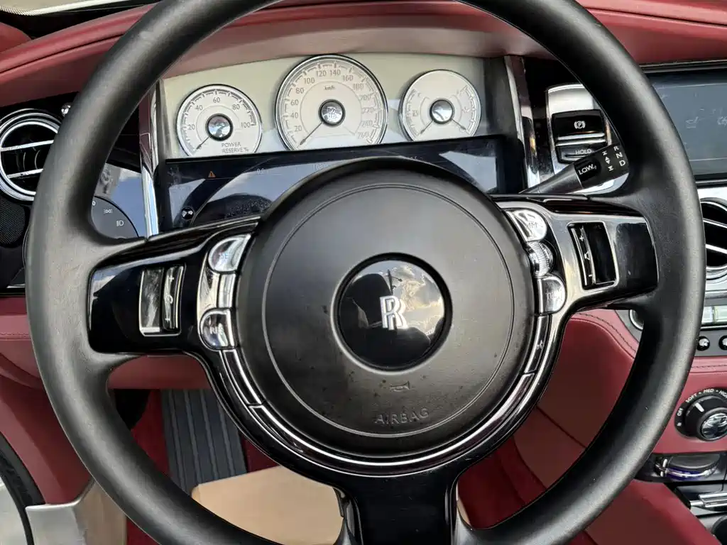 Rolls-Royce Dawn — миниатюра 11