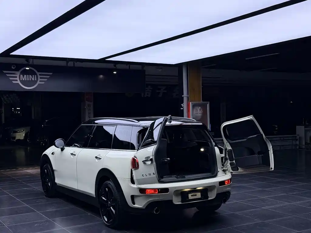 MINI Mini Clubman — миниатюра 7