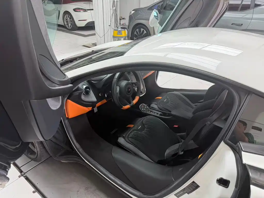 McLaren 570 — миниатюра 3