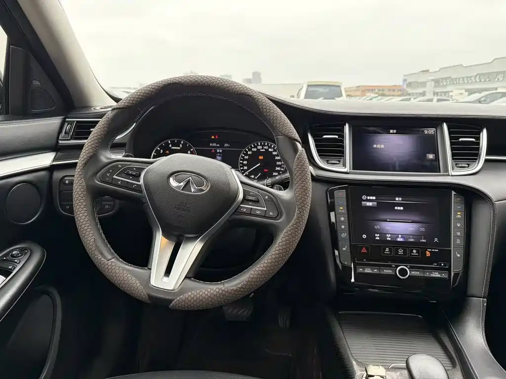 Infiniti QX50 — миниатюра 11