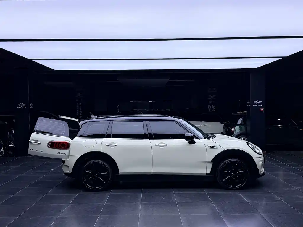MINI Mini Clubman — миниатюра 3