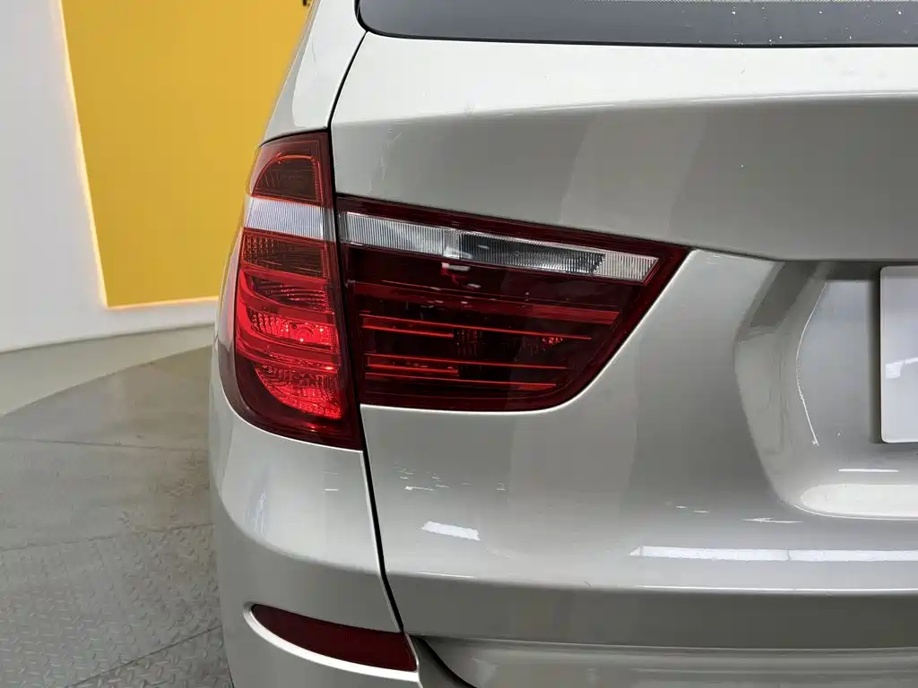 BMW X3 (Import) — миниатюра 11