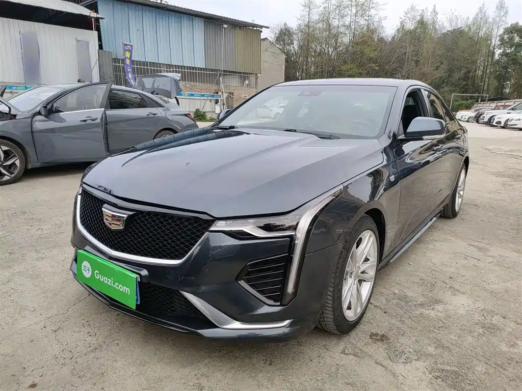 Cadillac CT4 2020