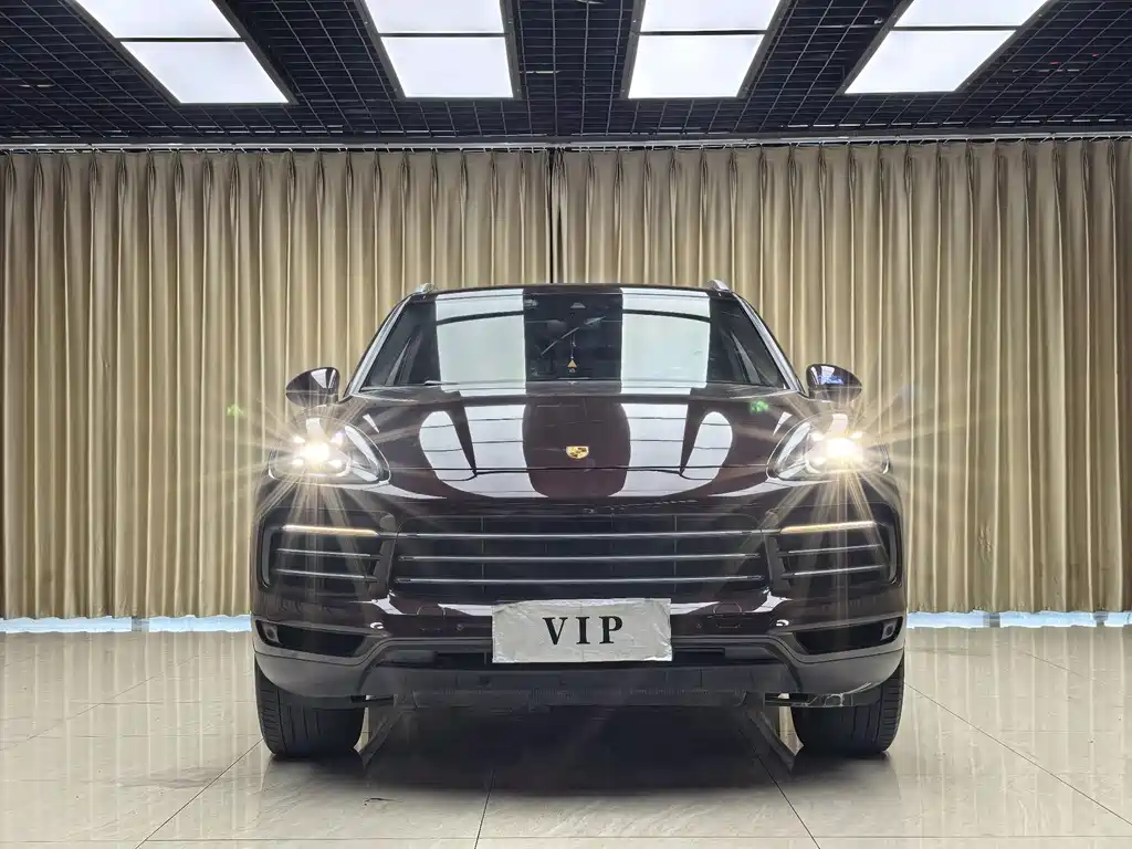 Porsche Cayenne — миниатюра 2