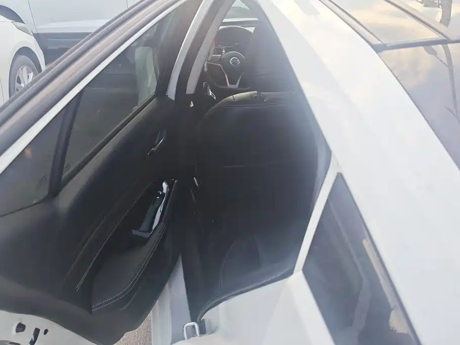 Nissan Teana — миниатюра 11