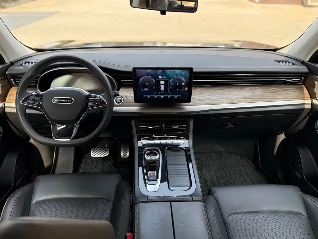 SKYWORTH AUTO SKYWORTH EV6