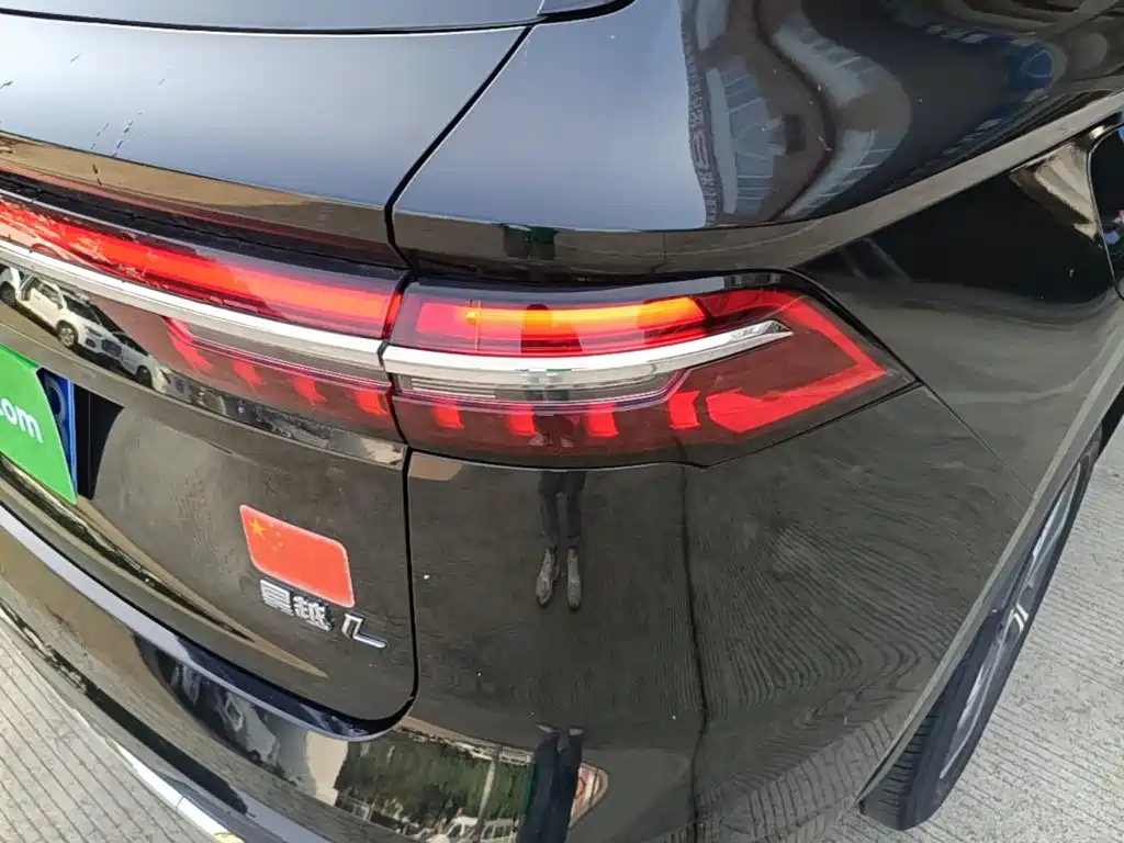 Geely Xingyue L — миниатюра 8
