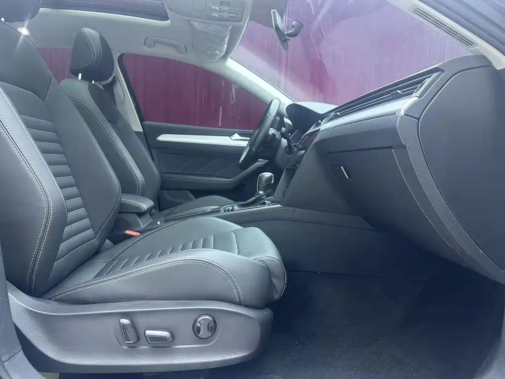 Volkswagen Magotan 2023 200 280TSI DSG Comfort