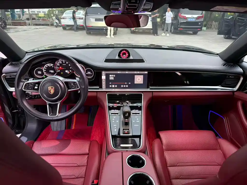 Porsche Panamera — миниатюра 4