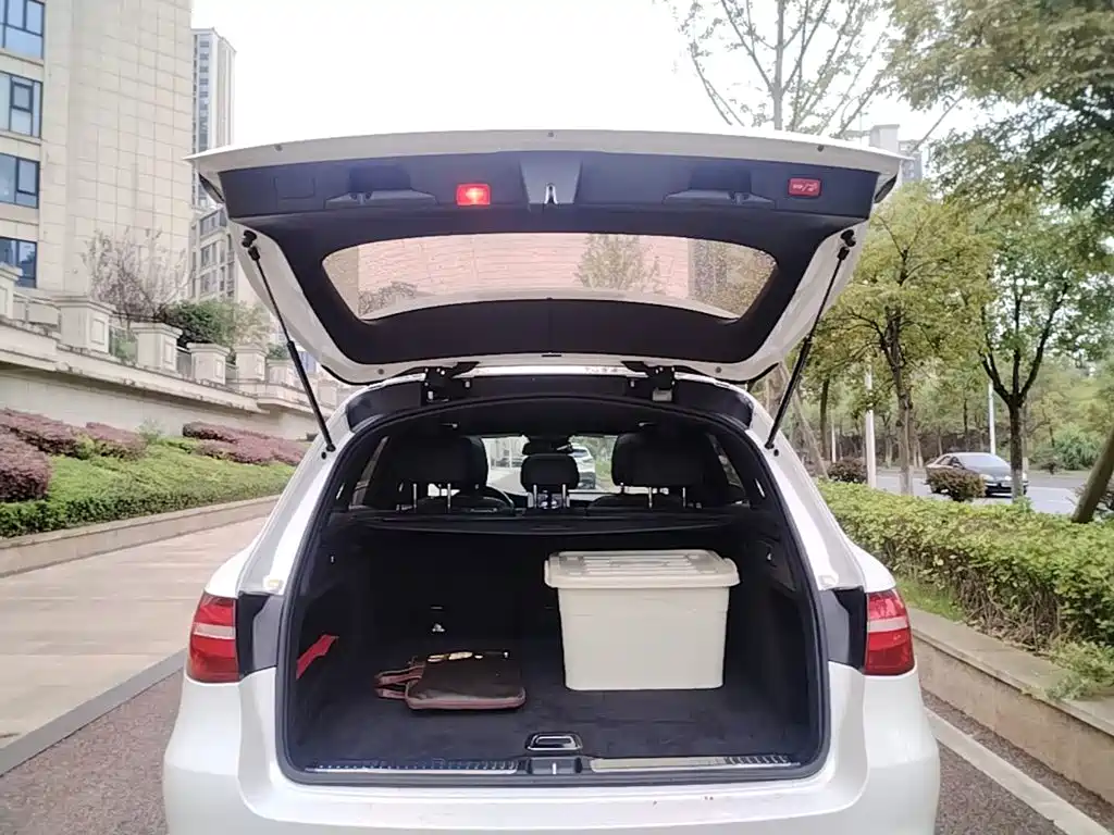Mercedes-Benz GLC — миниатюра 19