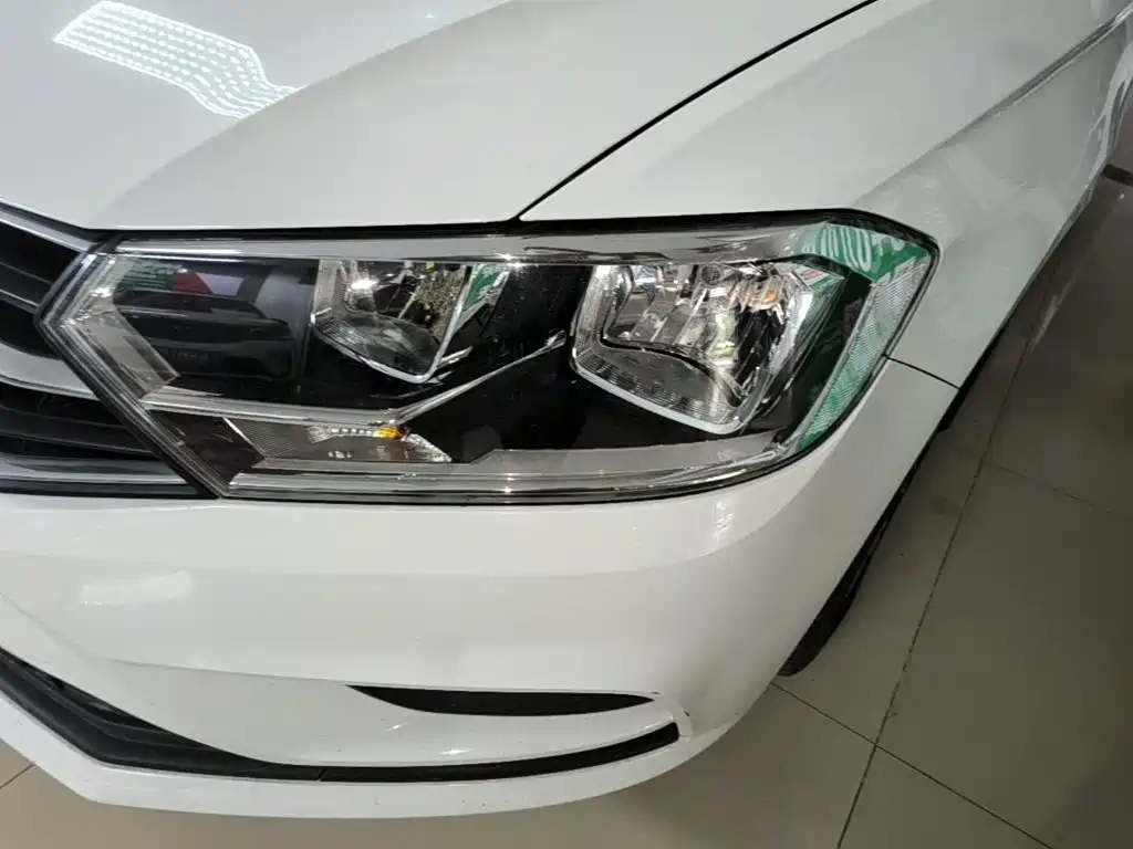 Volkswagen Bora — миниатюра 24