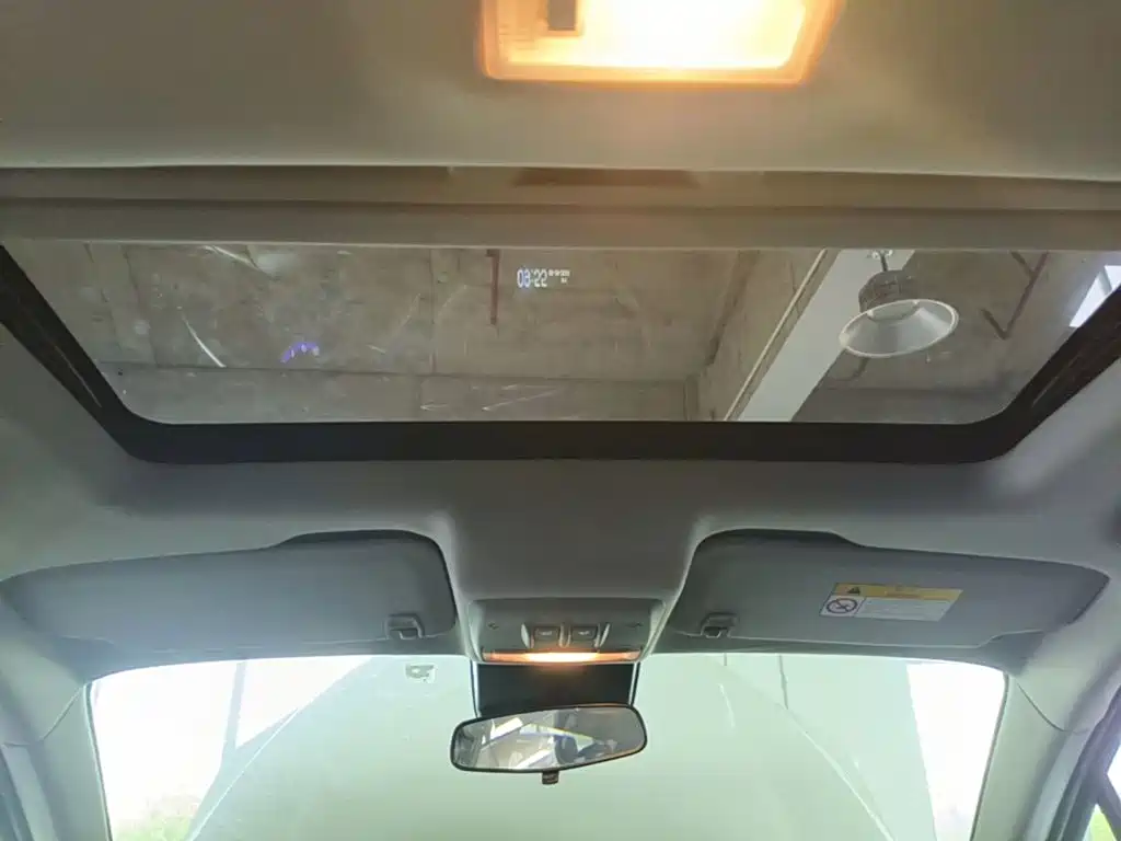 Chevrolet Trax — миниатюра 18