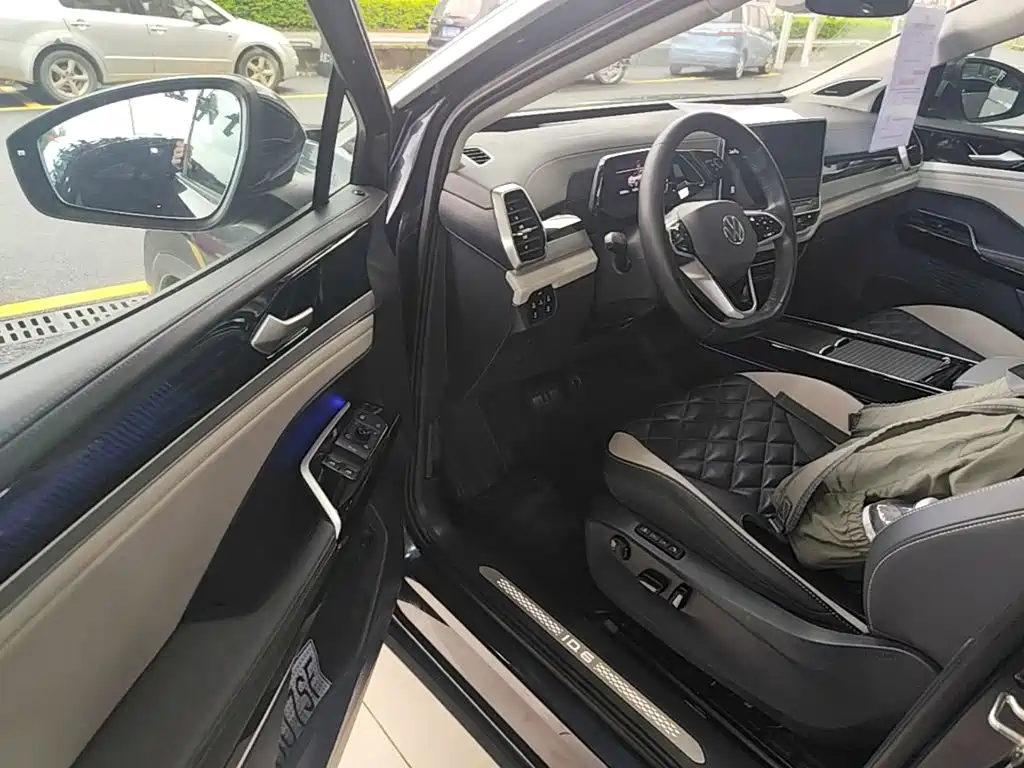 Volkswagen ID.6 Crozz — миниатюра 16