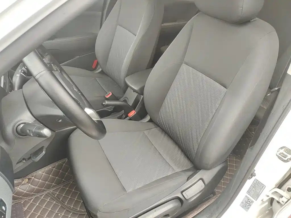Kia Forte — миниатюра 15