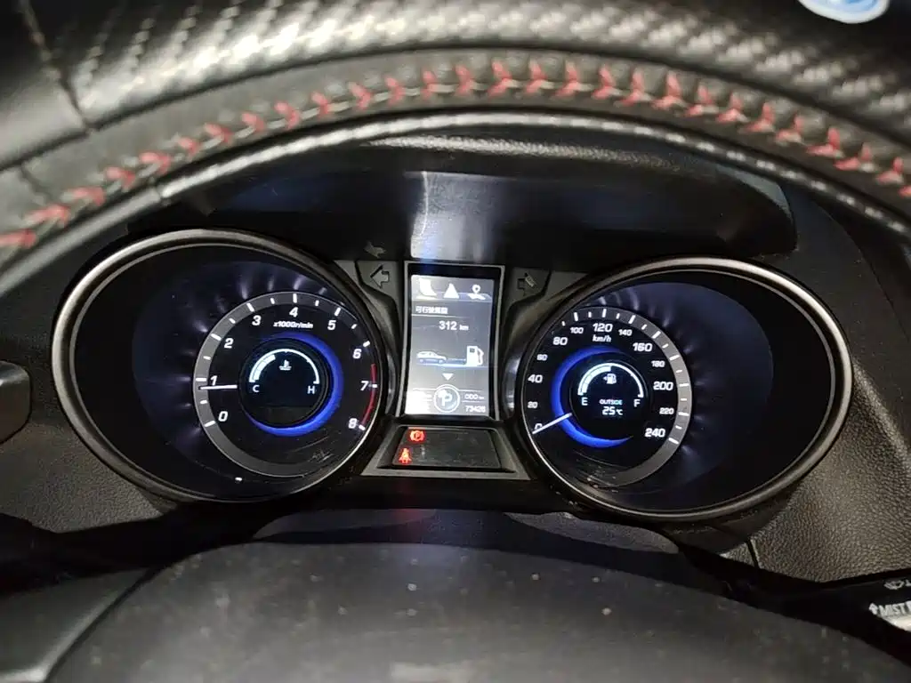 Changan CS75 — миниатюра 14