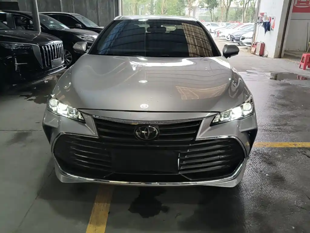 Toyota Avalon — миниатюра 3