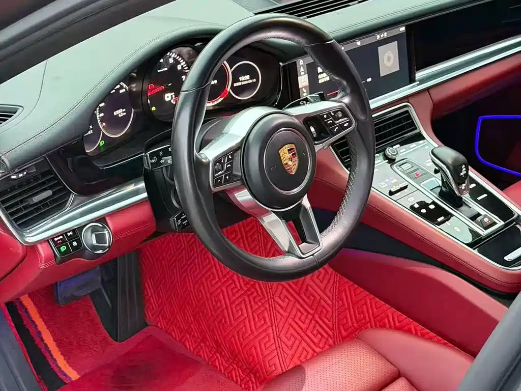 Porsche Panamera — миниатюра 3