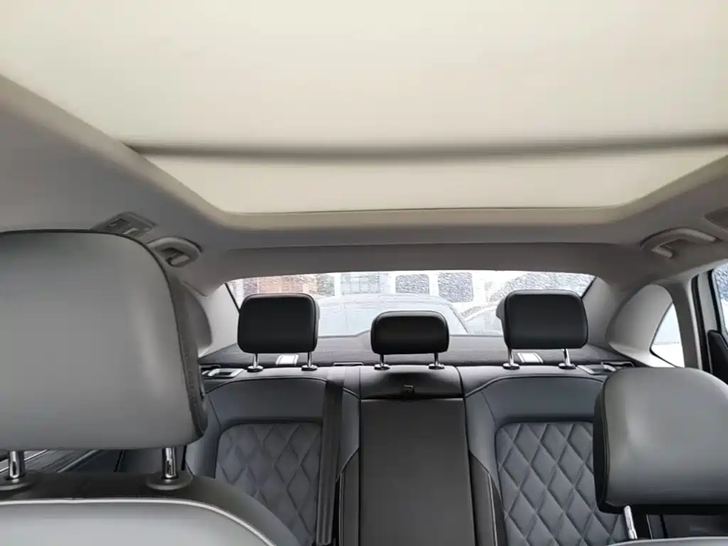 Volkswagen Sagitar — миниатюра 18
