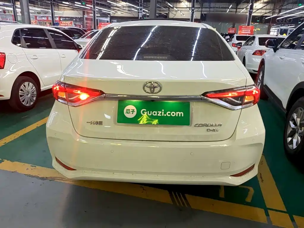 Toyota Corolla — миниатюра 6