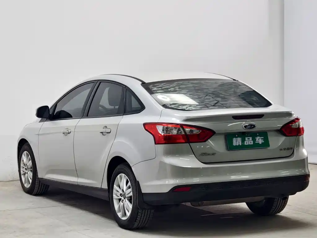 Ford Focus — миниатюра 6