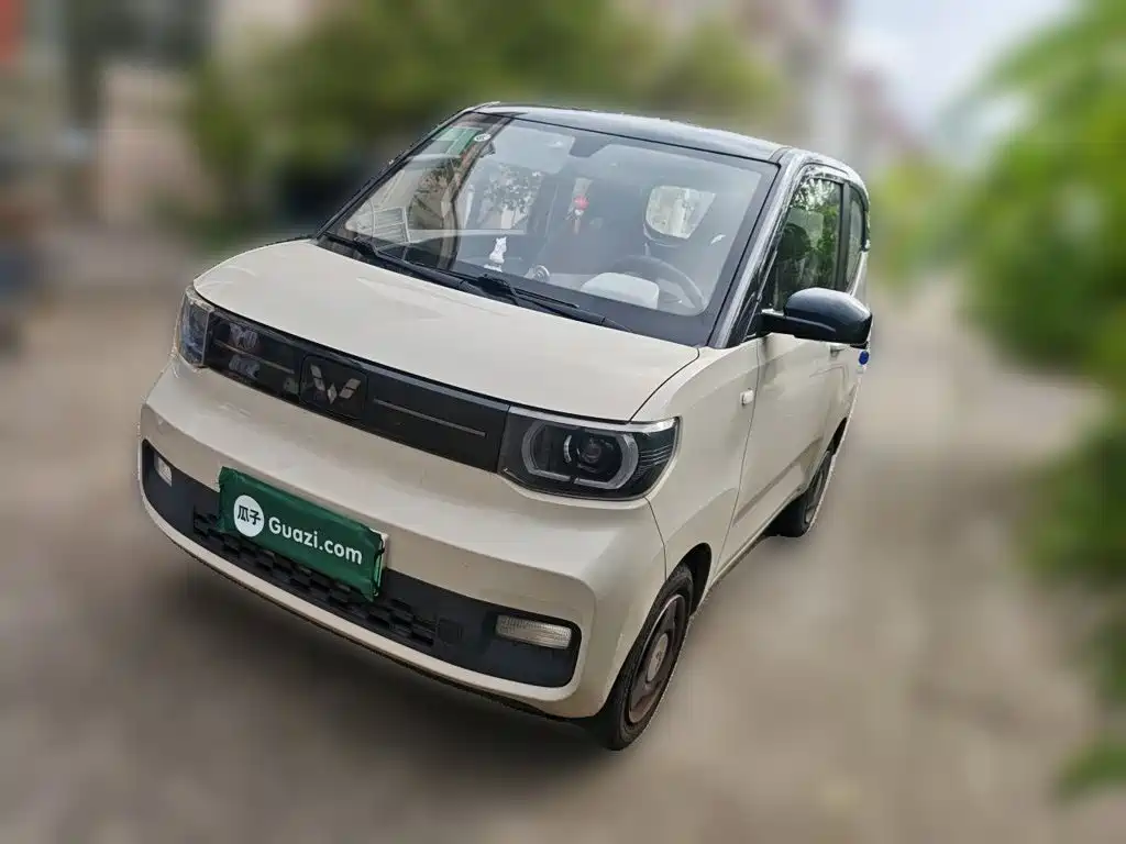 Wuling MINIEV